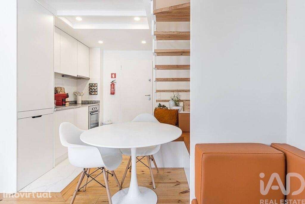 Duplex T1 em Santa Marinha e São Pedro da Afurada de 35 m2 - Grande imagem: 4/18