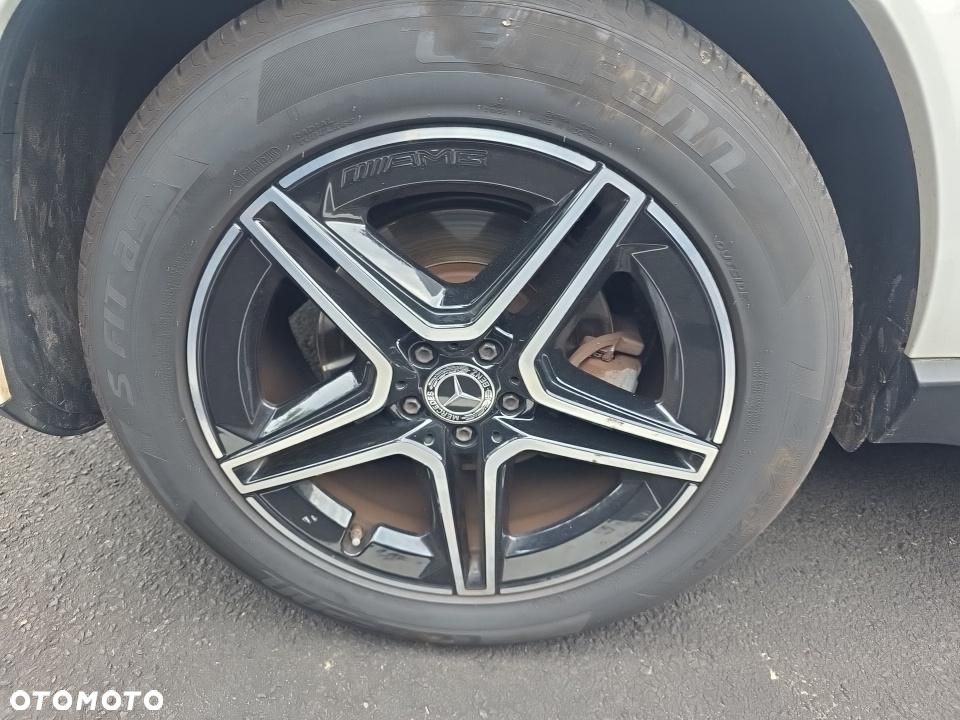 Mercedes-Benz GLE - 14