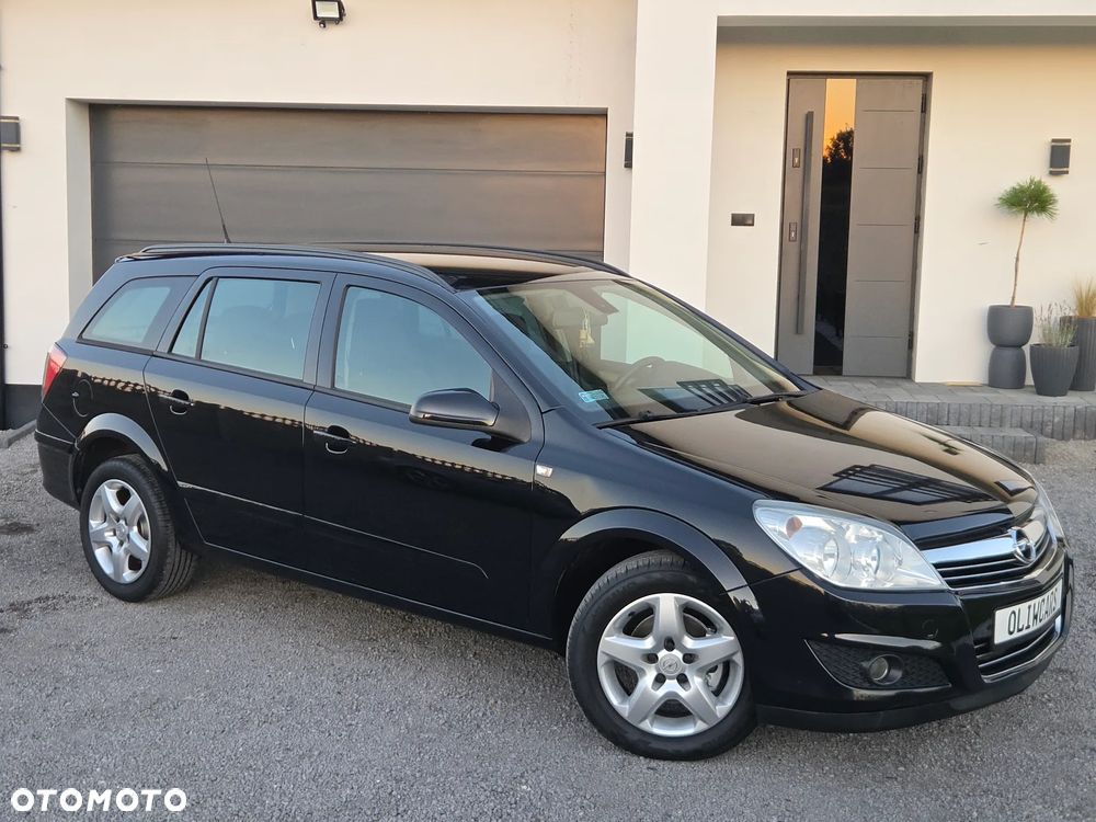 Opel Astra - 2