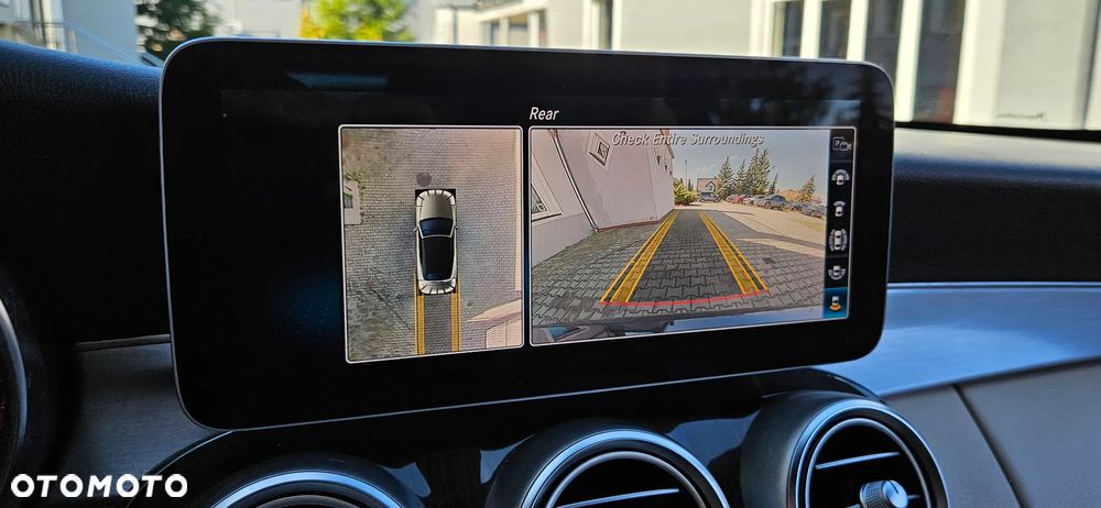 Mercedes-Benz Klasa C 300 Cabrio 9G-TRONIC AMG Line - 27