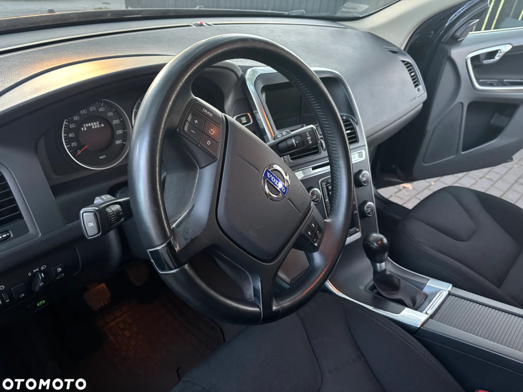 Volvo XC 60 D4 Kinetic - 11