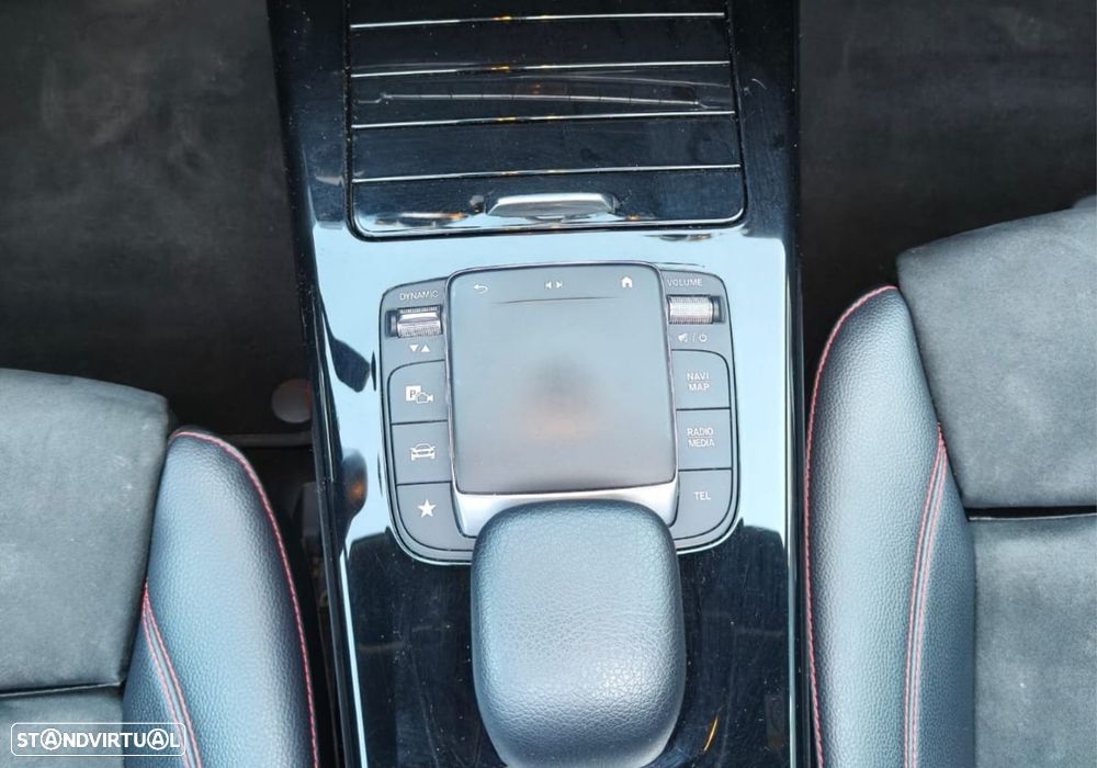 Mercedes-Benz CLA 250 - 13