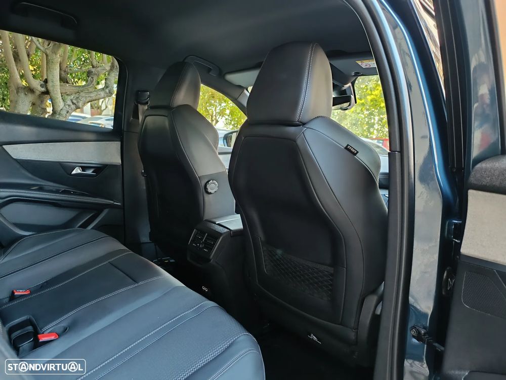 Peugeot 3008 225 e-EAT8 GT - 35