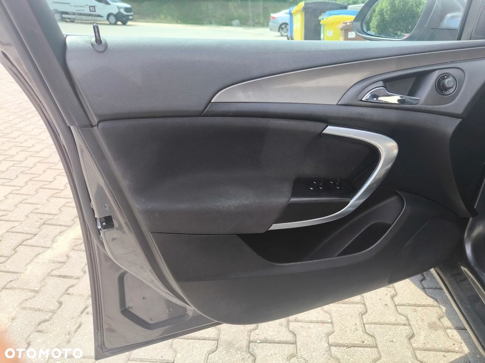 Opel Insignia 1.8 Sport - 15