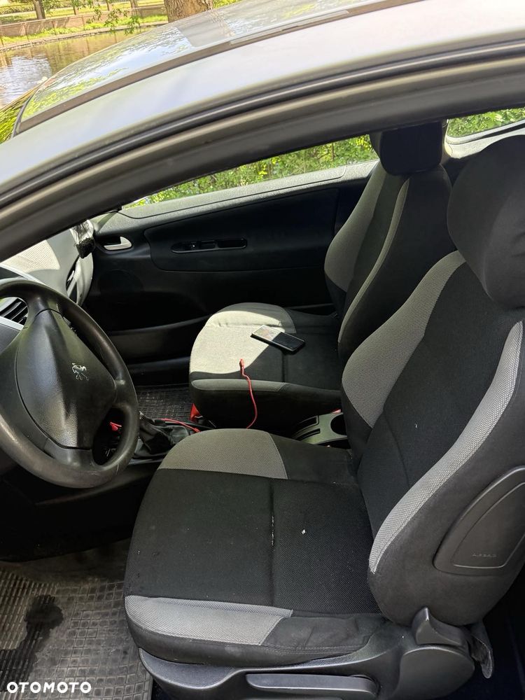 Peugeot 207 1.4 HDi Trendy - 8