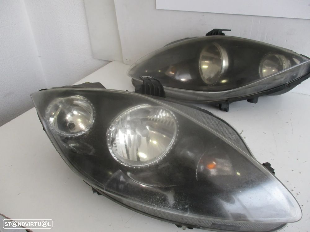 Farol óptica Seat Leon 2011 - 2