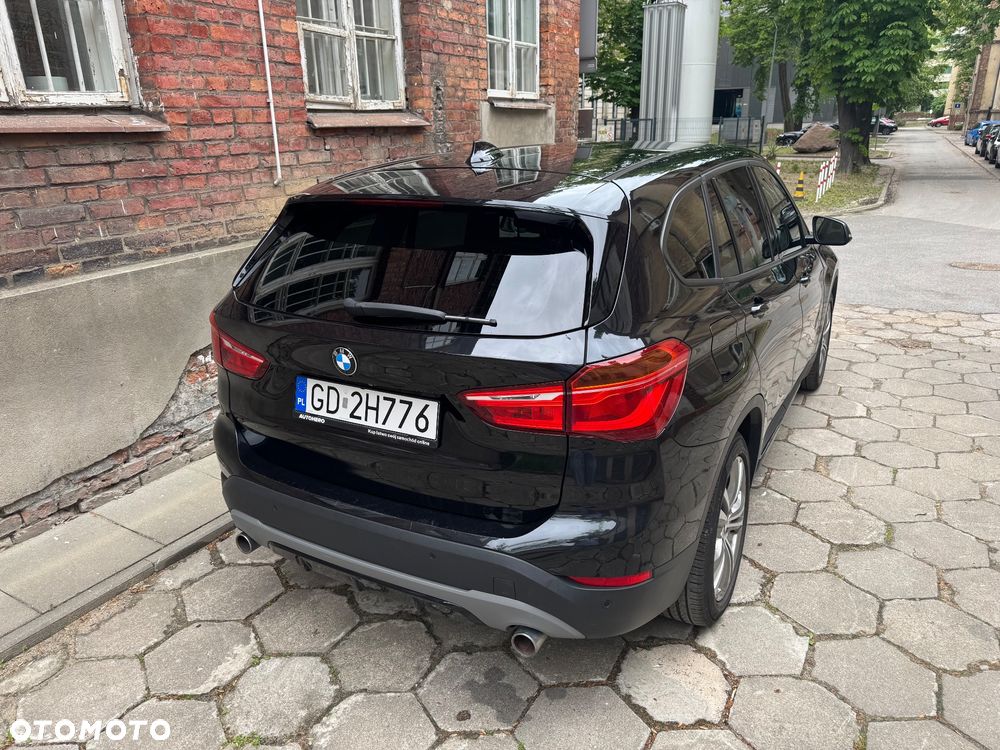 BMW X1 xDrive25d Advantage sport - 3