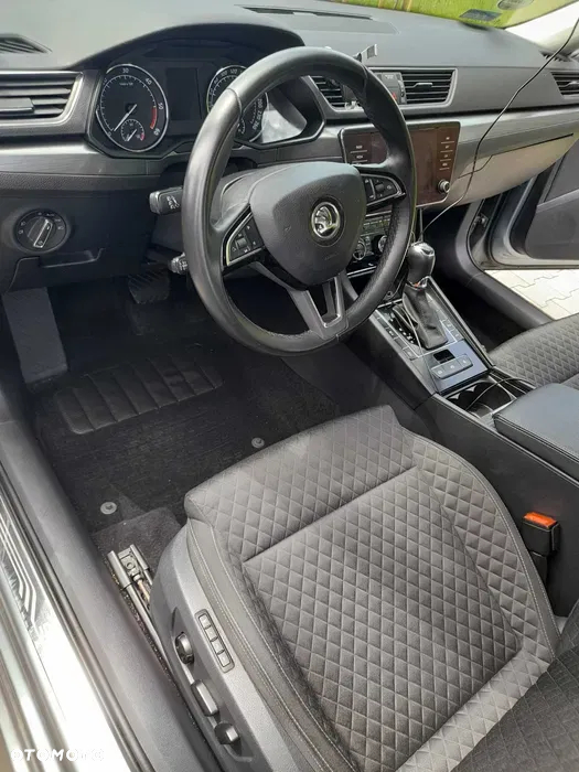 Skoda Superb 2.0 TDI Style DSG - 3