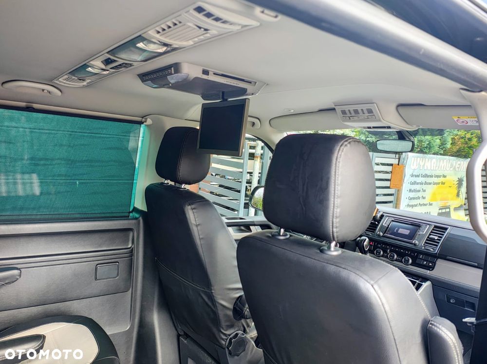 Volkswagen Multivan - 9