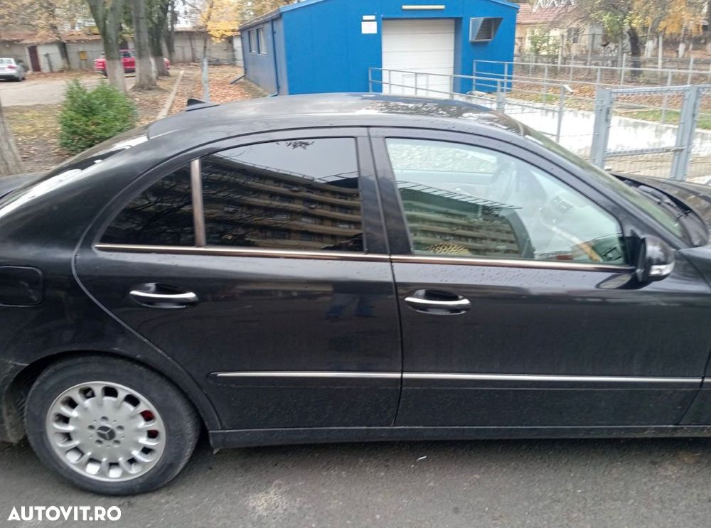 Mercedes-Benz E 200 CDI Classic - 4