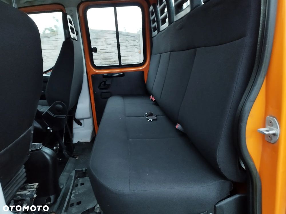 Iveco 35C15 - 12