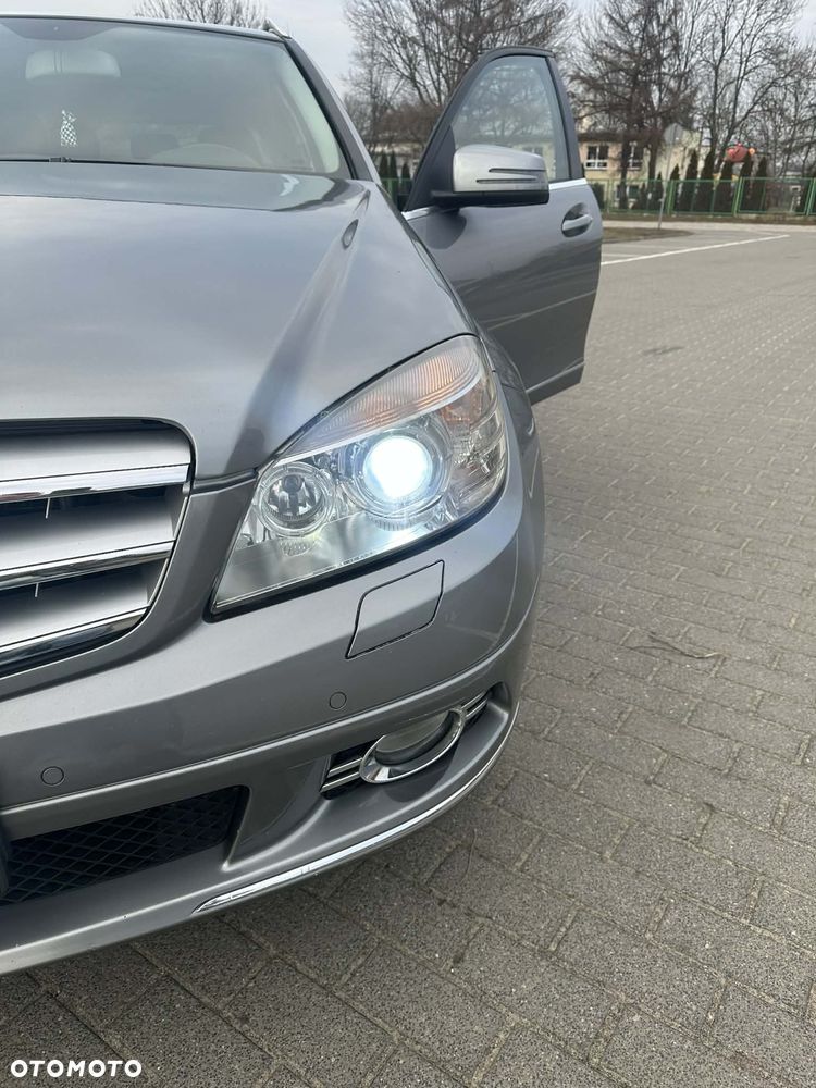 Mercedes-Benz Klasa C 200 CGI Automatik BlueEFFICIENCY Avantgarde - 6