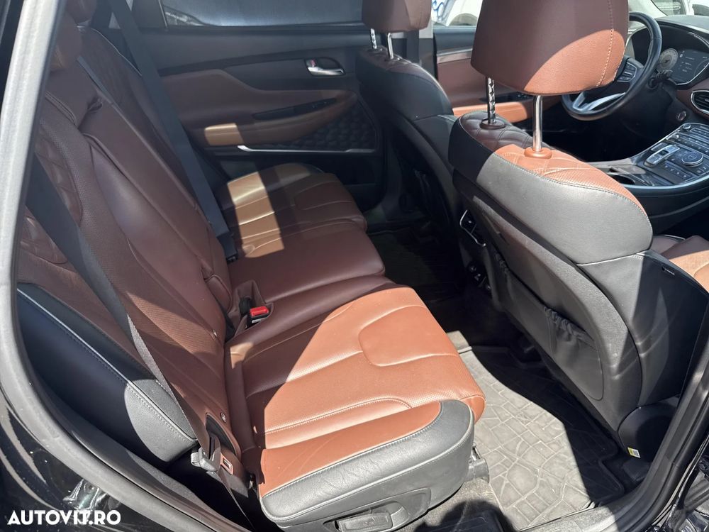 Hyundai Santa Fe 2.2 CRDi 4WD 8AT Luxury - 24