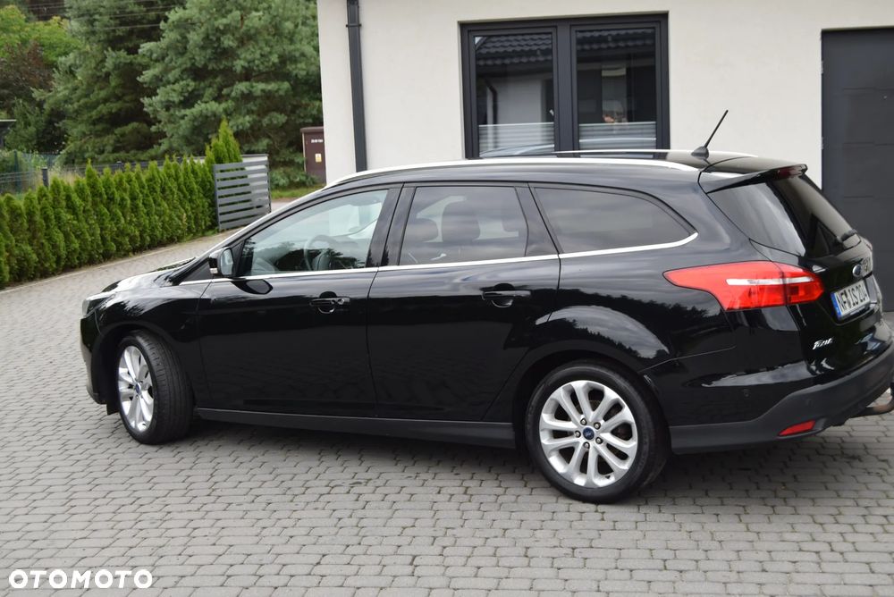 Ford Focus 1.0 EcoBoost Titanium Business - 11