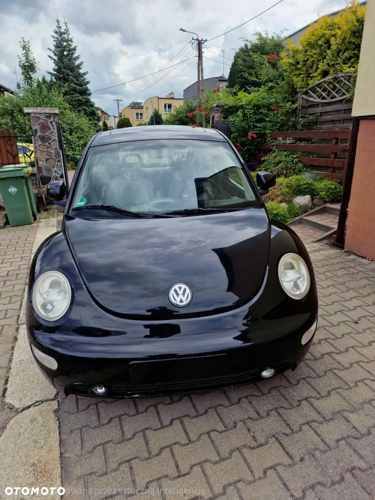 Volkswagen New Beetle - 1