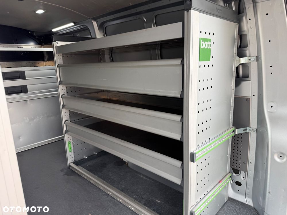 Volkswagen TRANSPORTER - 13