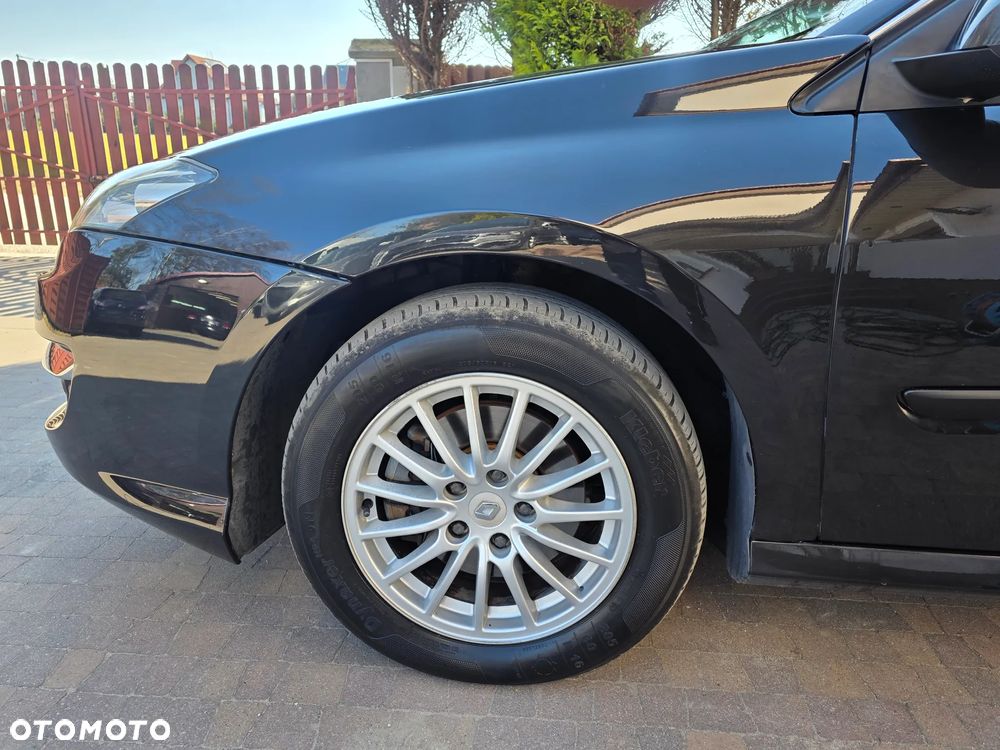 Renault Laguna dCi 150 FAP Bose - 6