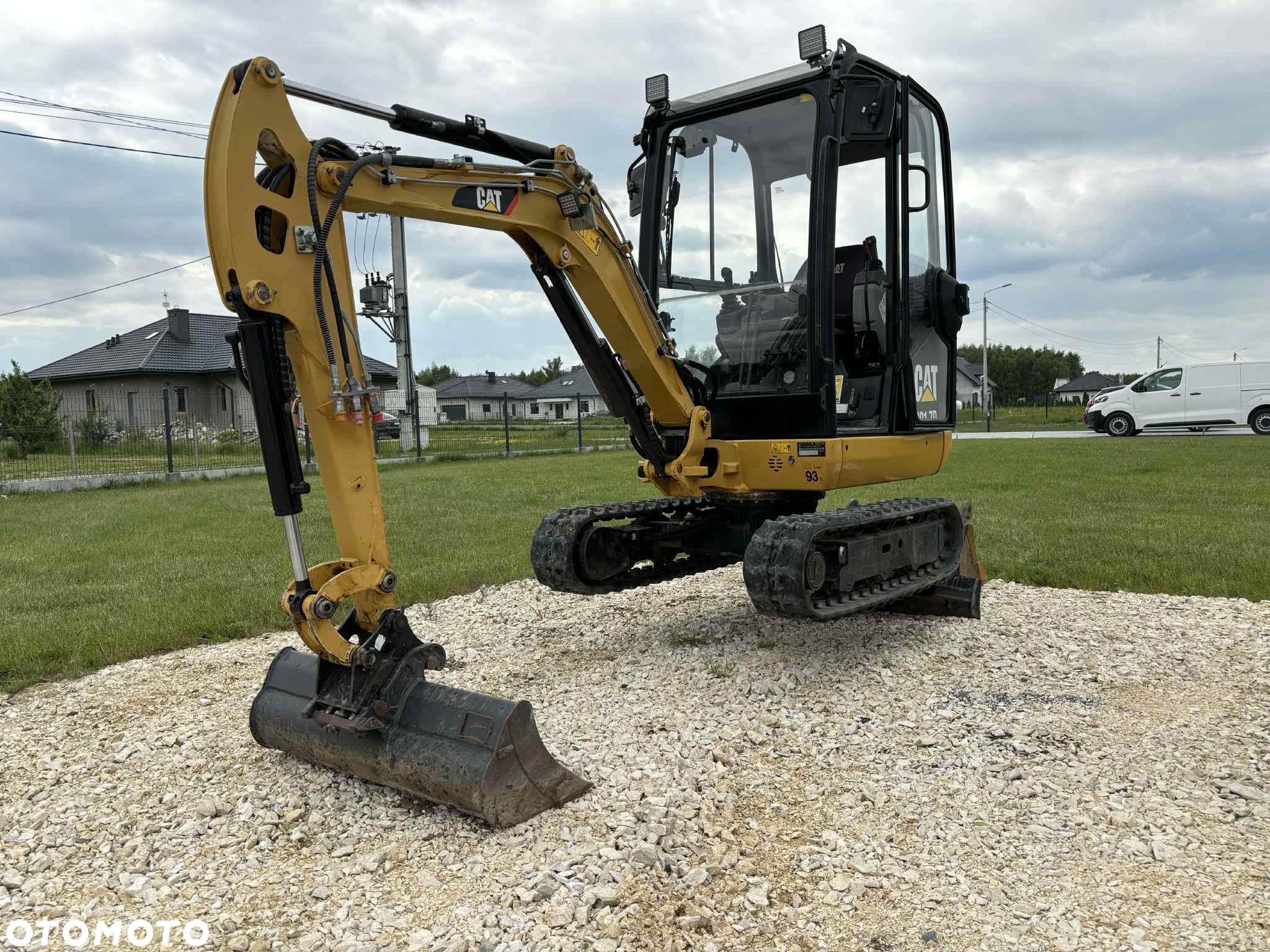 Caterpillar 301.7D - 16