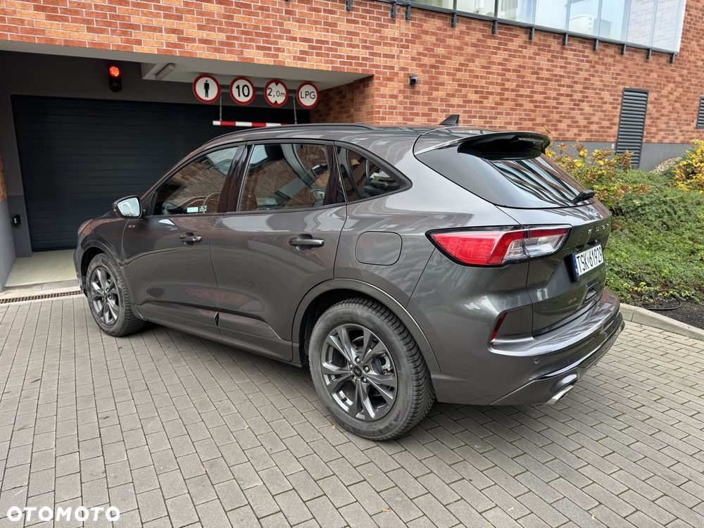 Ford Kuga - 13