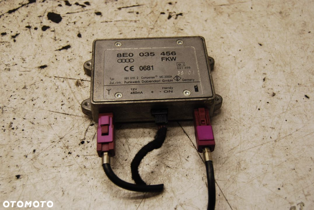 WZMACNIACZ ANTENY 8E0035456B AUDI A4 B7 A6 C6 8E0035456 8E0035456D - 4
