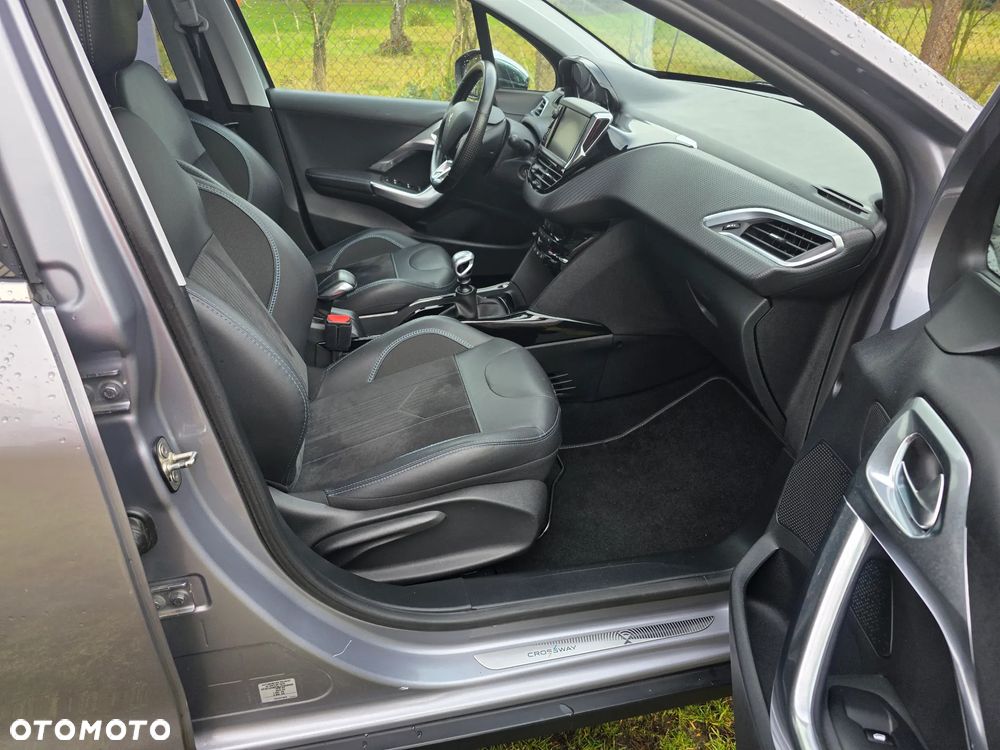 Peugeot 2008 PureTech 130 Stop&Start Crossway - 11