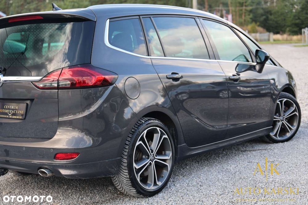 Opel Zafira - 9