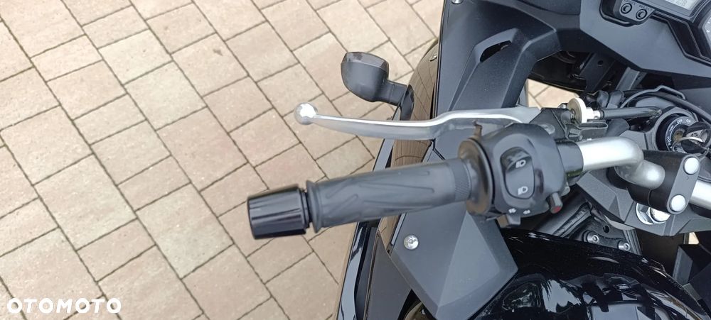 Yamaha XJ - 13