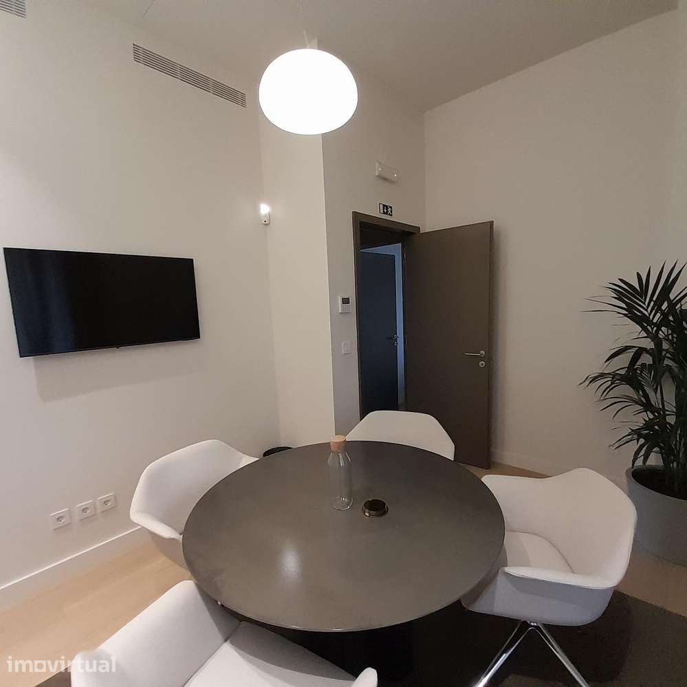 Espaço comercial em Telheiras em zona comercial Premium - Grande imagem: 2/14