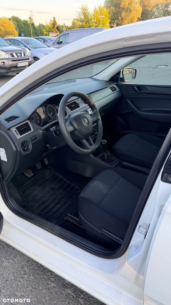 Skoda RAPID 1.2 TSI Active - 11