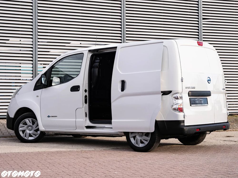 Nissan e-NV200 - 7