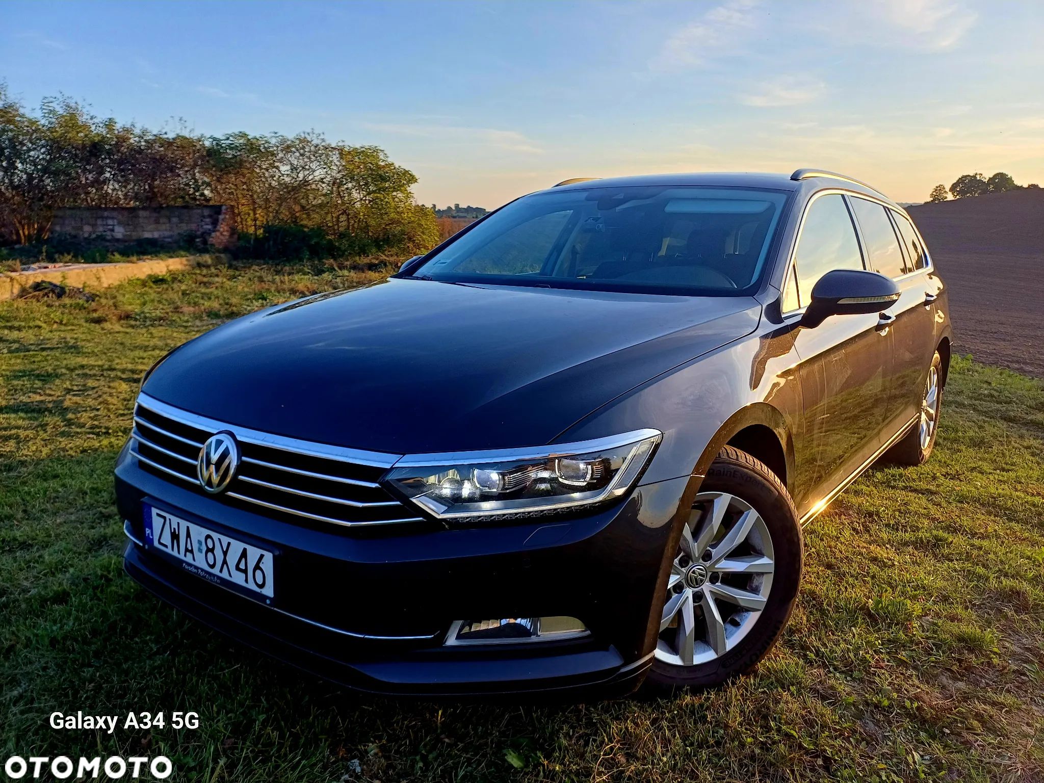 Volkswagen Passat 2.0 TDI SCR Comfortline - 1
