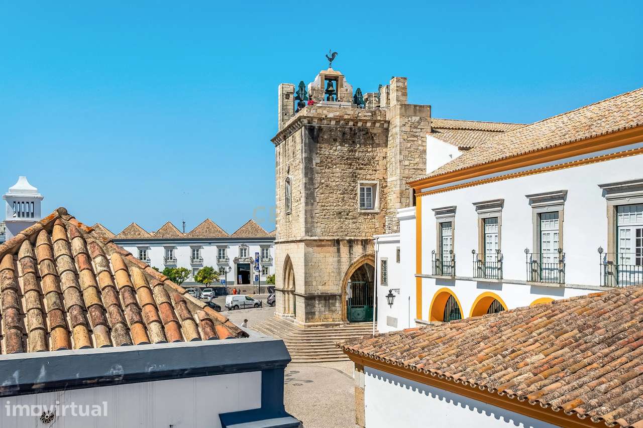 Moradia T3+1 |Terraço com vista Panorâmica sobre a Ria Formosa e a Igr - Grande imagem: 3/45