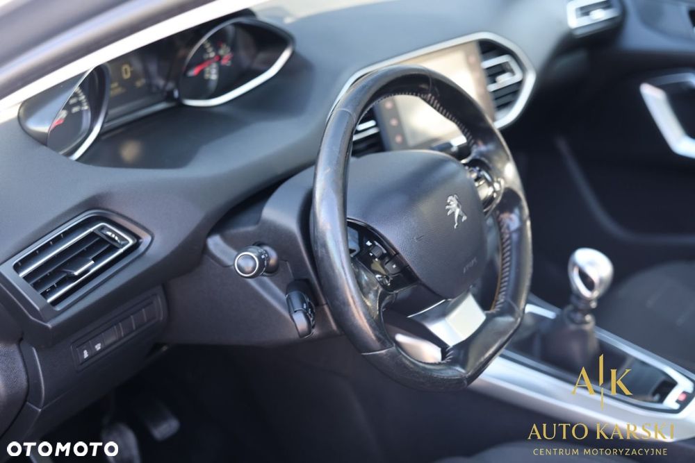 Peugeot 308 - 9