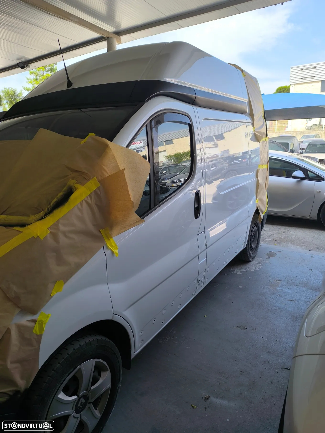 Renault Traffic 115 dci com motor frio - 18