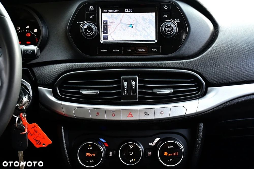 Fiat Tipo 1.4 16V More - 23