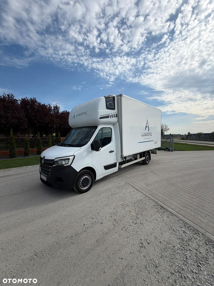 Renault Master - 1
