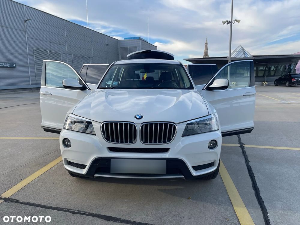 BMW X3 xDrive28i - 7