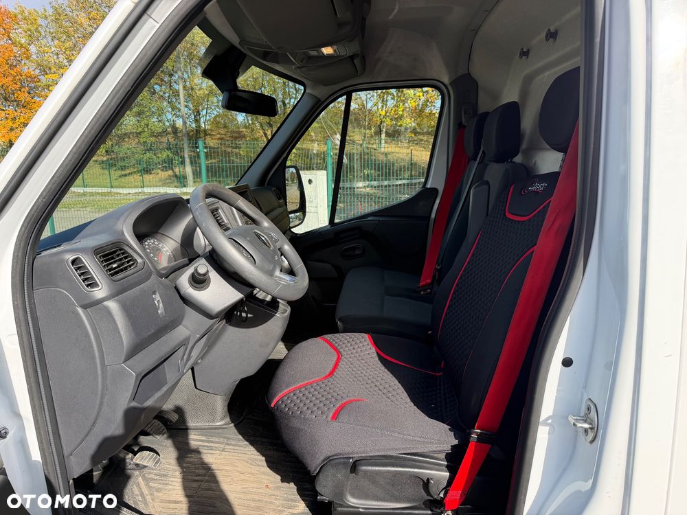 Renault Master - 24