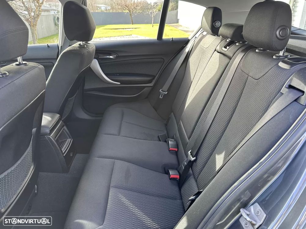 BMW 116 d Line Sport - 44