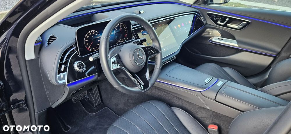 Mercedes-Benz Klasa E 300 PHEV Exclusive 9G-Tronic - 24