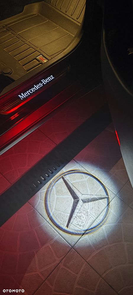 Mercedes-Benz GLC 300 4Matic 9G-TRONIC Edition AMG Line - 25
