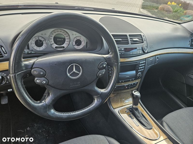 Mercedes-Benz Klasa E - 6