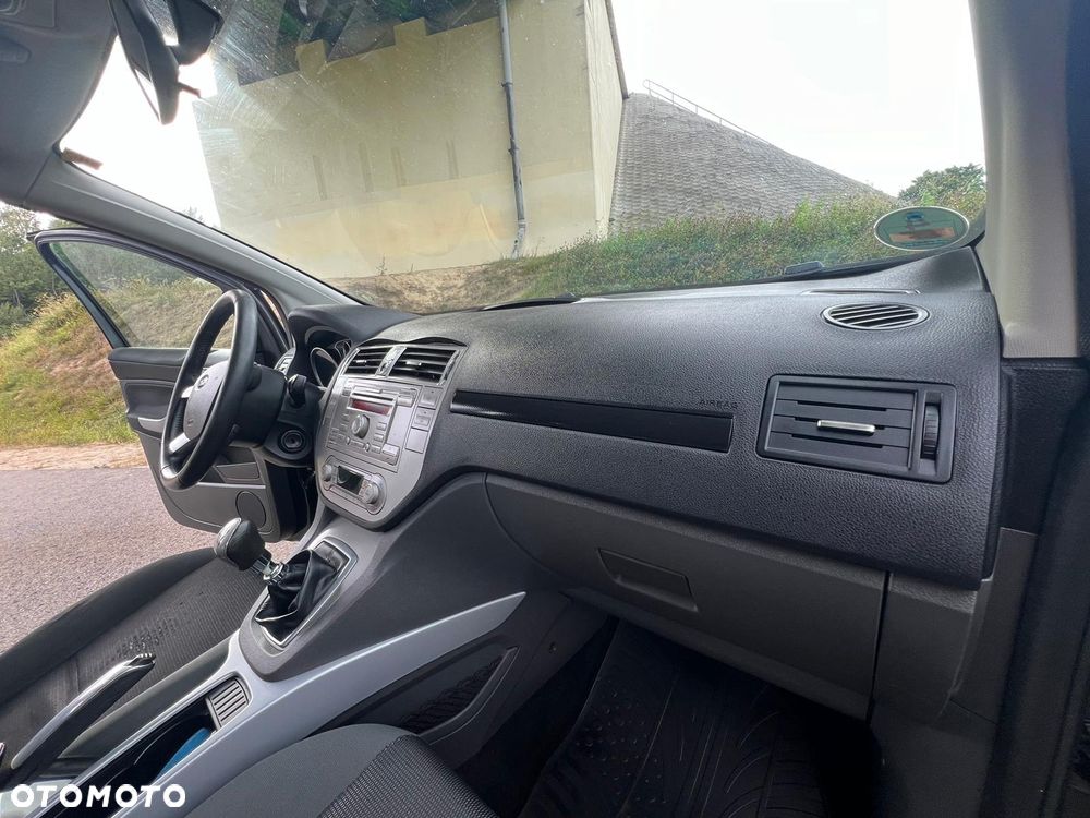 Ford Kuga 2.0 TDCi Titanium - 24