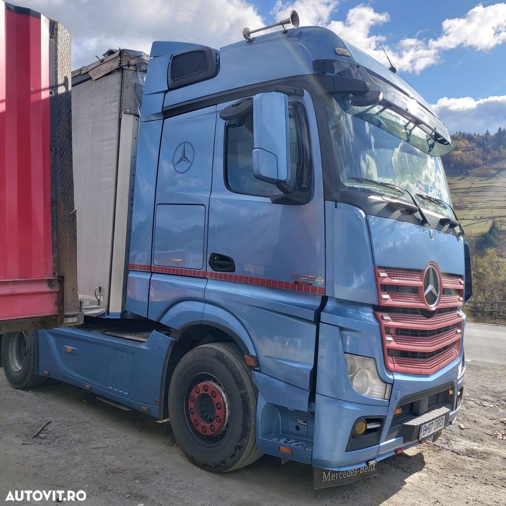 Mercedes-Benz Actros - 2
