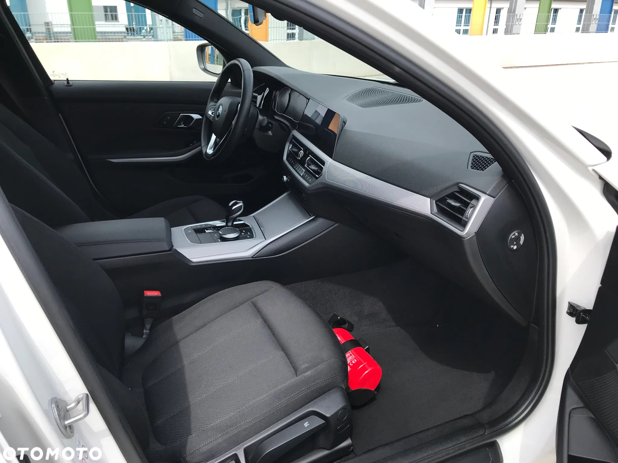 BMW Seria 3 320i xDrive Advantage sport - 21