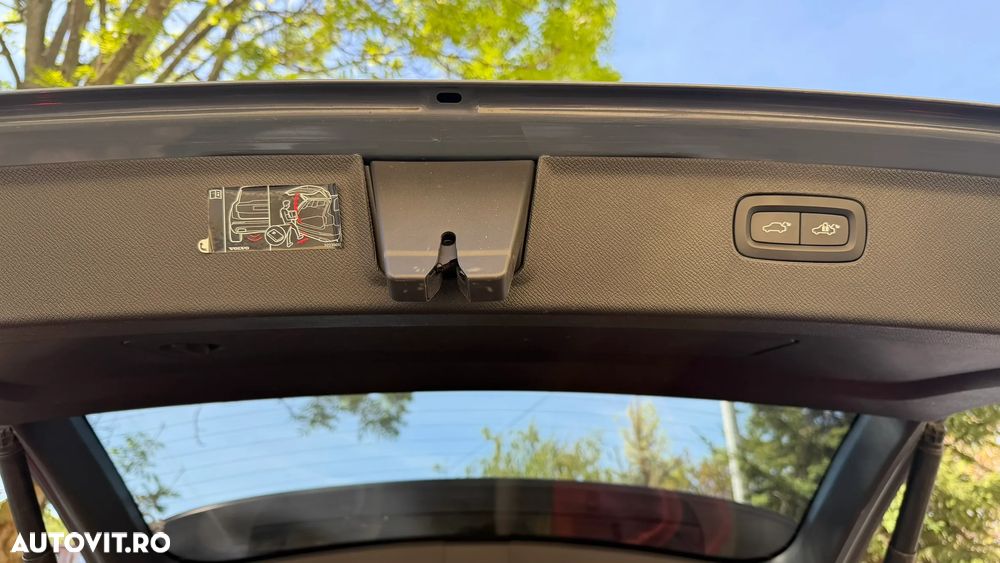 Volvo XC 90 B5 MHEV AWD 7 locuri Ultimate Bright - 35