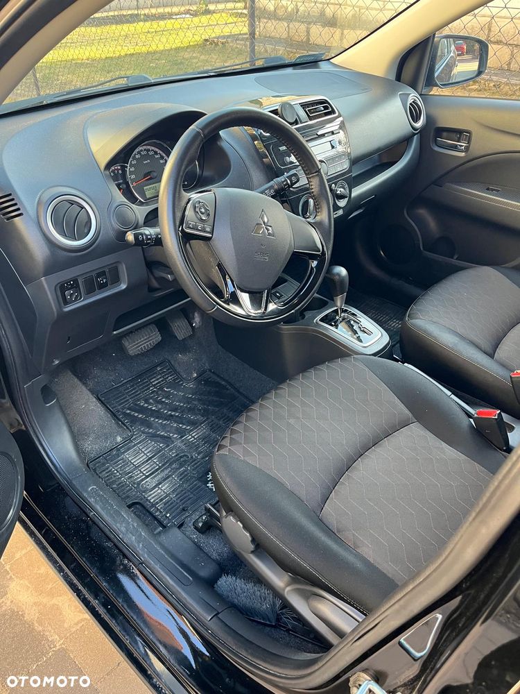 Mitsubishi Space Star 1.2 AS&G Insport CVT - 5