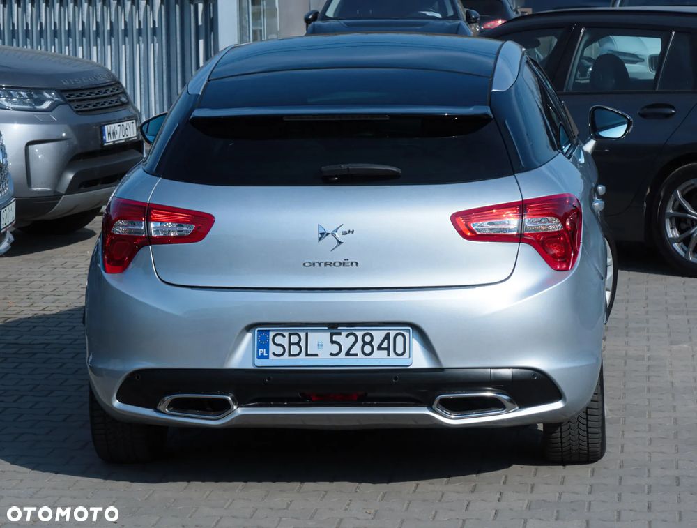 Citroën DS5 2.0 HDi Hybrid4 SportChic MCP - 33