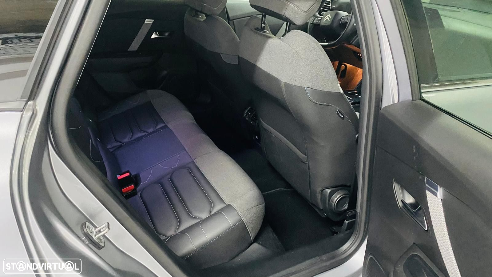 Citroën C4 1.2 PureTech Shine Pack EAT8 - 11