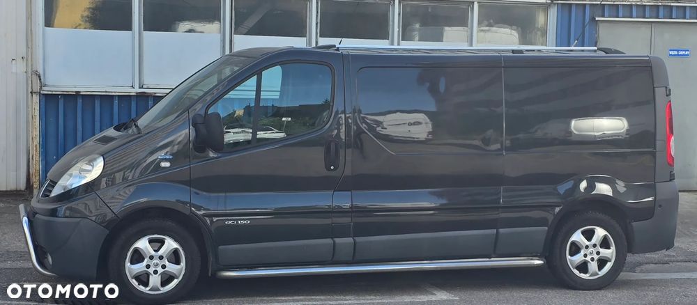 Renault Trafic - 1